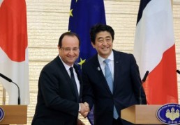 Hollande and Abe to Strengthen Franco-Japanese Ties